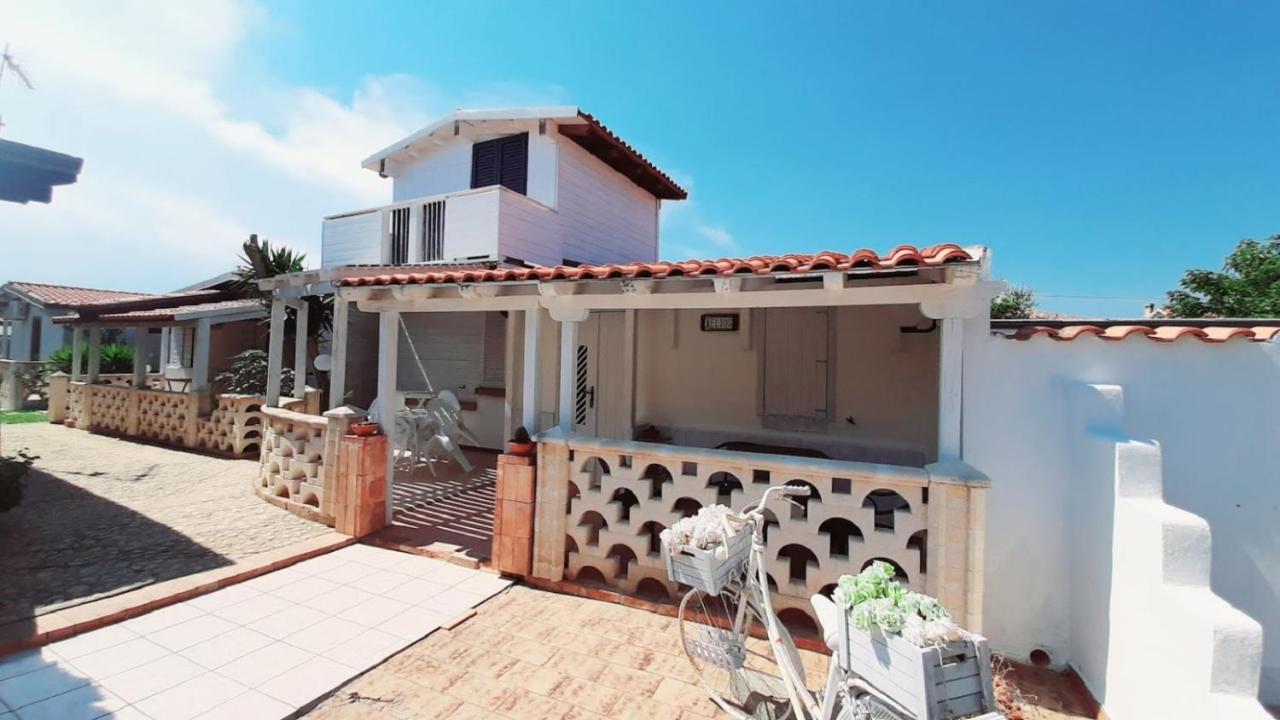 Residence Il Faro Isola Di Capo Rizzuto Esterno foto