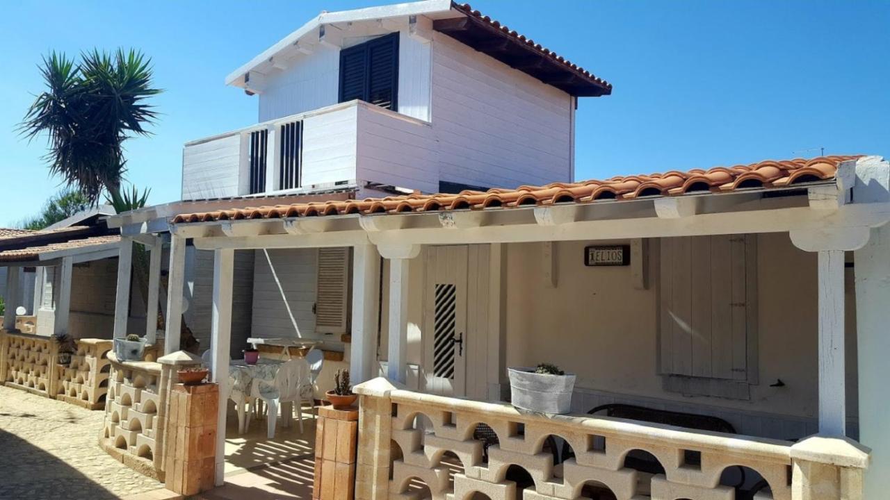 Residence Il Faro Isola Di Capo Rizzuto Esterno foto