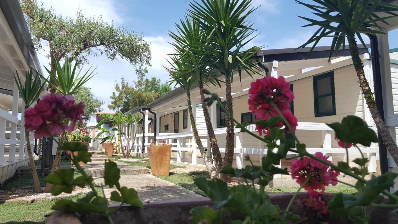 Residence Il Faro Isola Di Capo Rizzuto Esterno foto