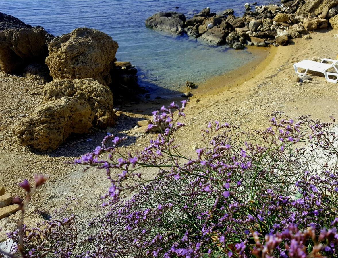 Residence Il Faro Isola Di Capo Rizzuto Esterno foto